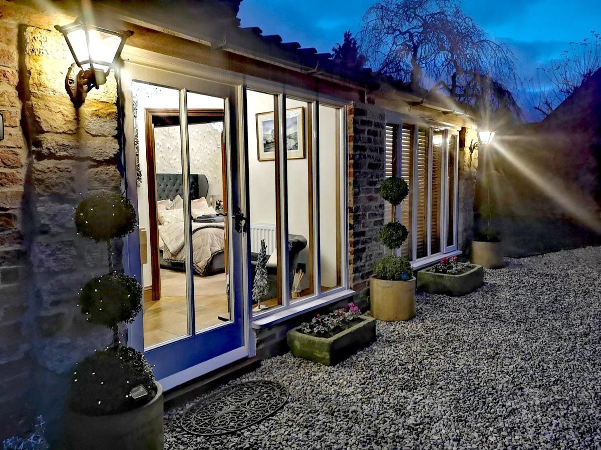 Grange Farm Lodge Рипън Екстериор снимка