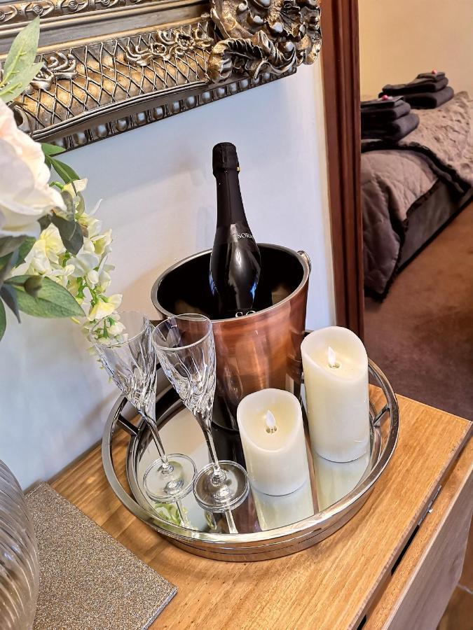 Grange Farm Lodge Рипън Екстериор снимка