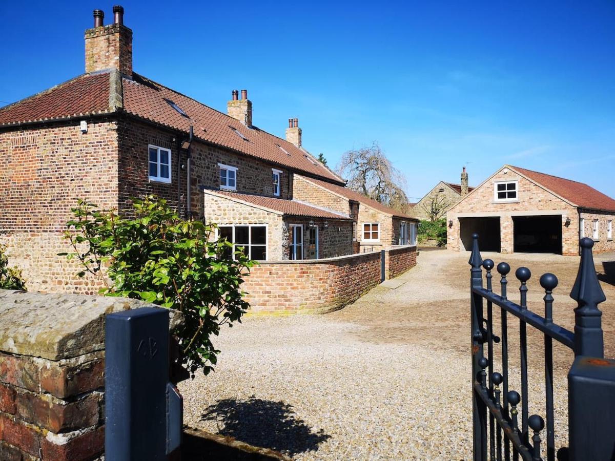 Grange Farm Lodge Рипън Екстериор снимка